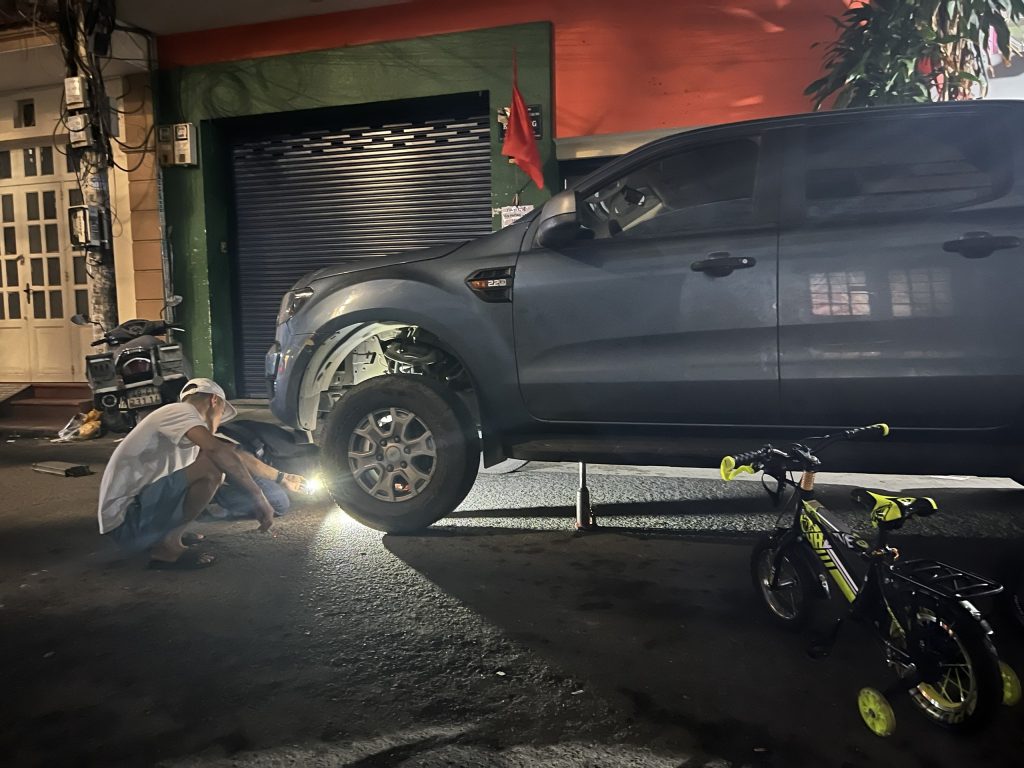 Cứu hộ ô tô 24/7